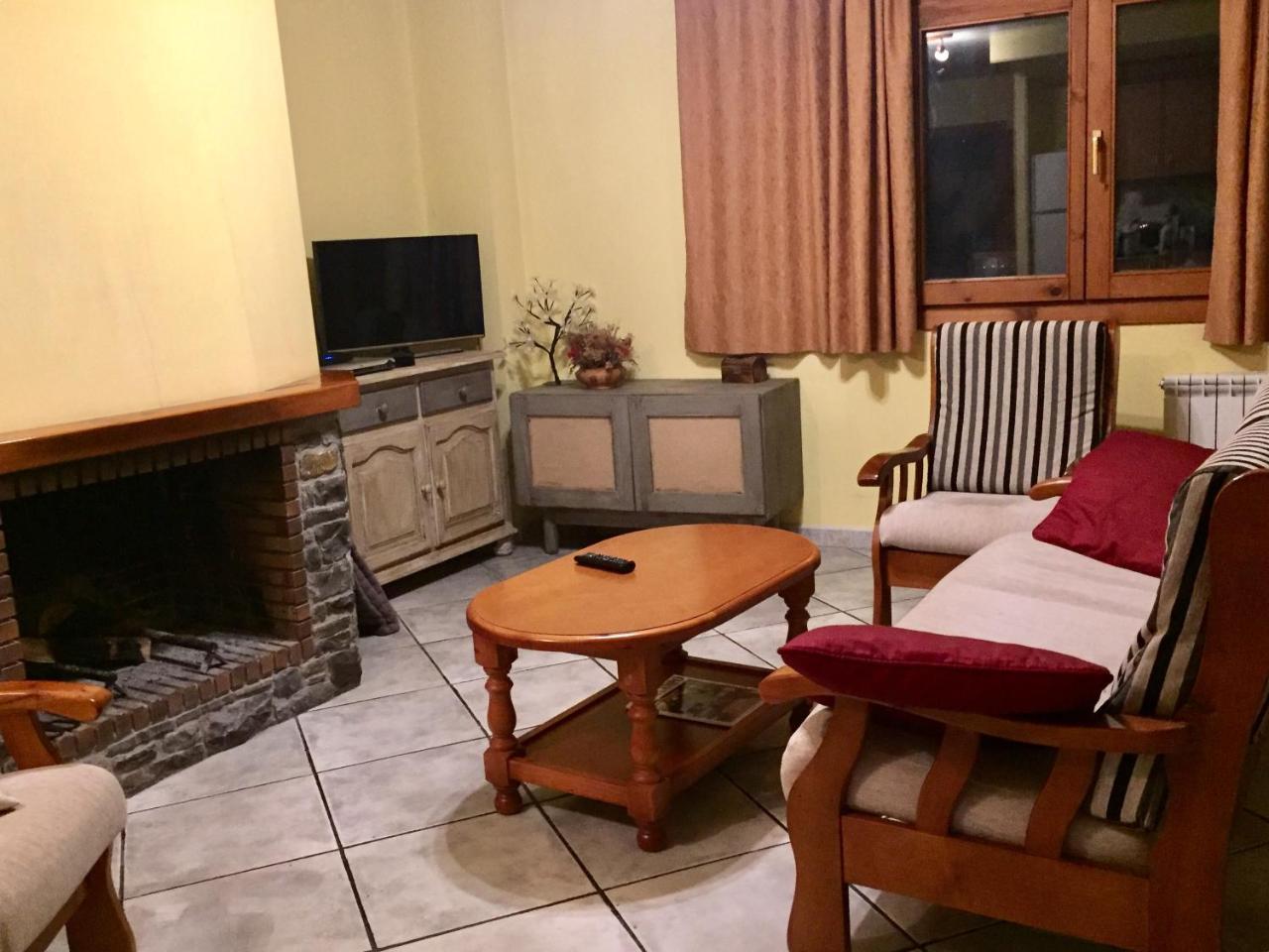 Апартаменти La Fusteria Del Casat Sarroca de Bellera Екстер'єр фото